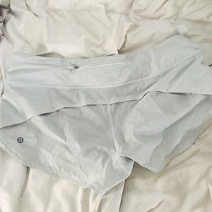 Lululemon Speed up Shorts 2.5 length